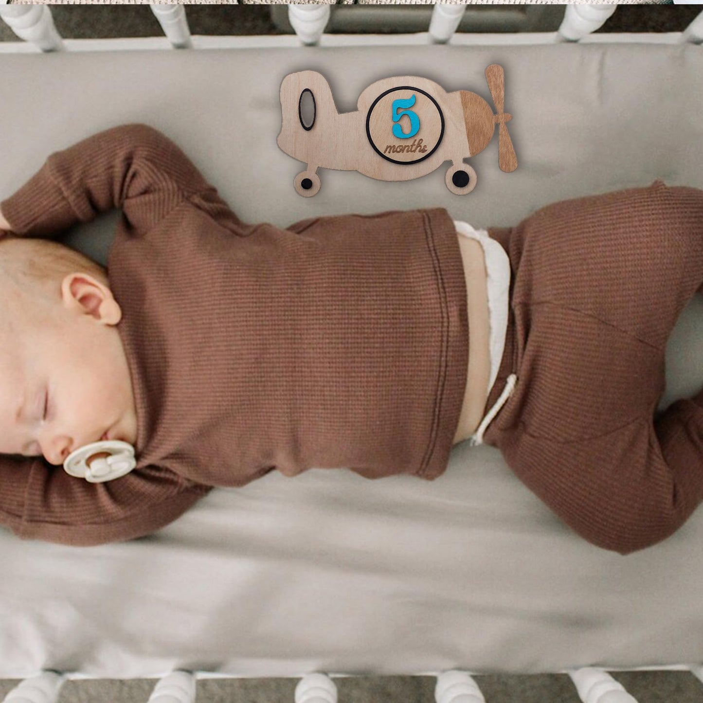 Baby Monthly Milestone Cards (Wooden)